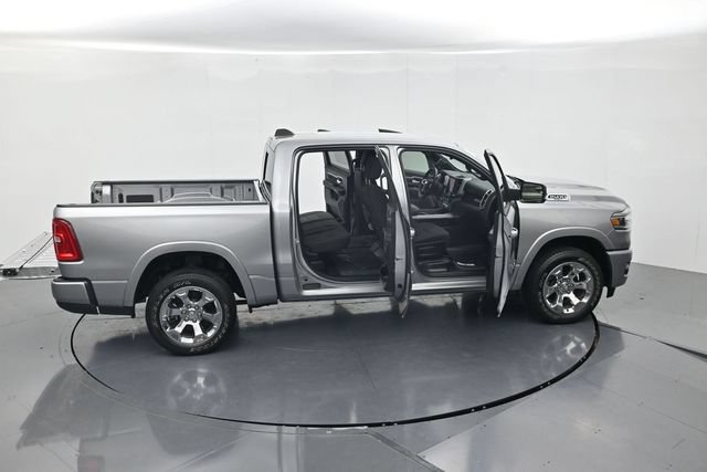 Used 2025 RAM 1500 Big Horn AWD/4WD image 46