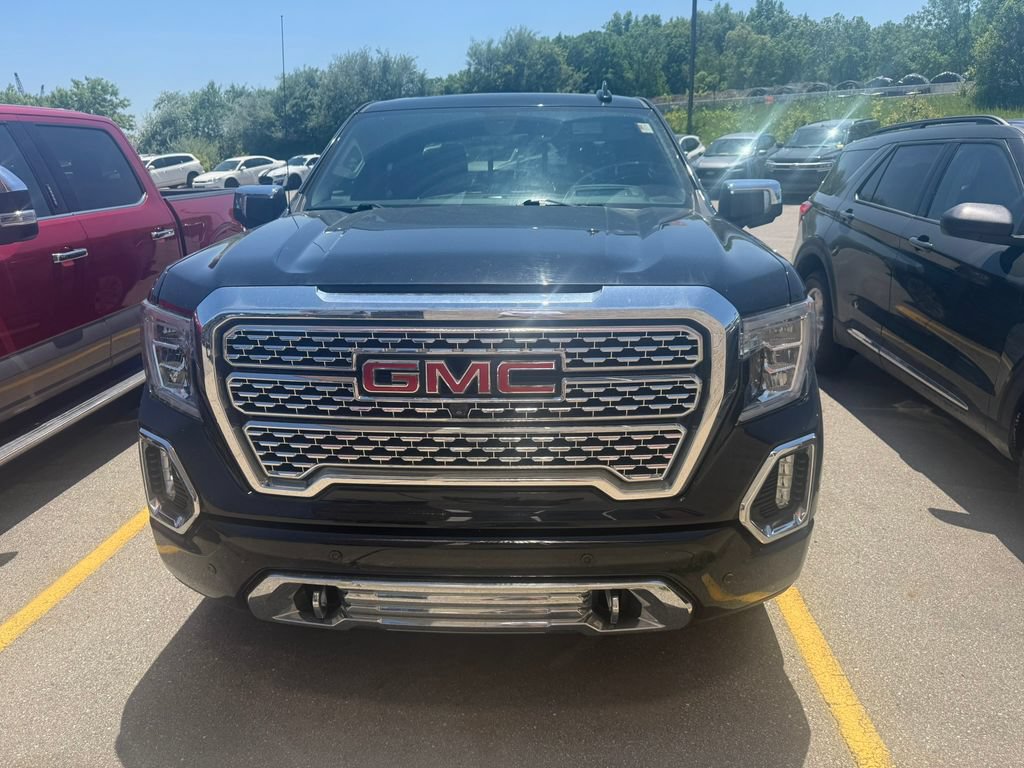 Used 2021 GMC Sierra 1500 Denali w/ Denali Ultimate Package AWD/4WD image 2