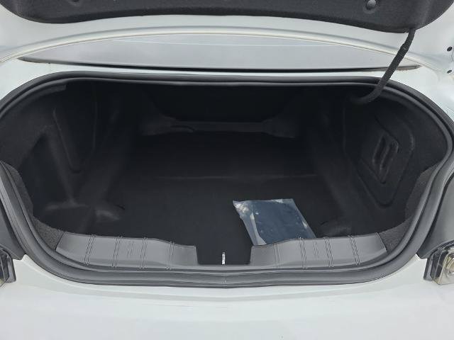 Used 2020 Chevrolet Camaro SS RWD image 15