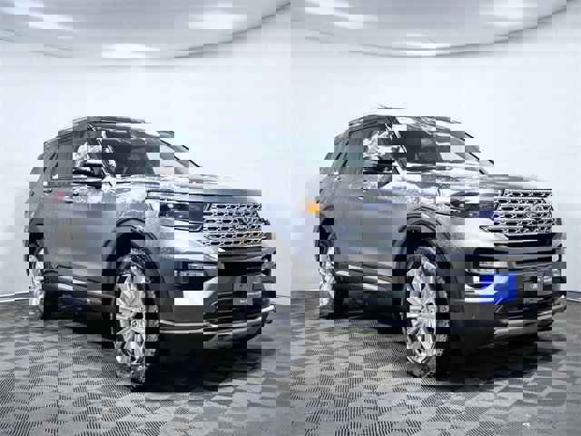 Certified 2023 Ford Explorer Limited w/ Equipment Group 301A image 5