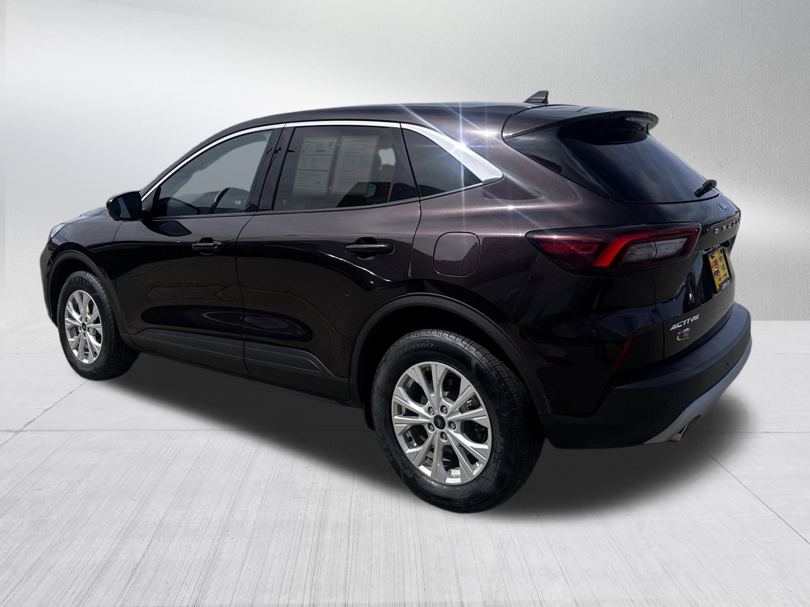 Certified 2023 Ford Escape Active w/ Tech Pack #2 AWD/4WD image 5