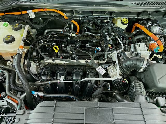 Certified 2023 Ford Escape ST-Line Elite w/ Premium Technology Package AWD/4WD image 31