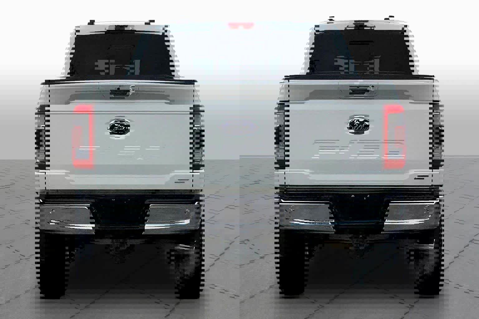 Certified 2021 Ford F150 Lariat w/ Max Trailer Tow Package image 3