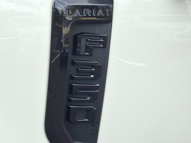 Certified 2021 Ford F350 Lariat image 32