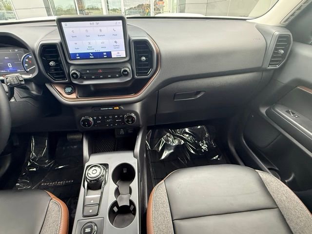 Certified 2024 Ford Bronco Sport Outer Banks AWD/4WD image 23