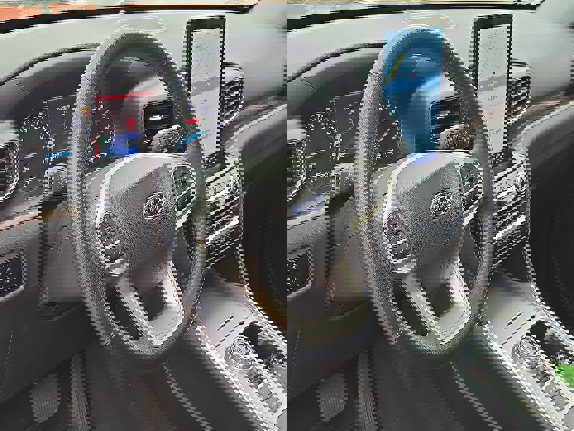 Certified 2023 Ford Explorer Limited w/ Limited Technology Package RWD image 14