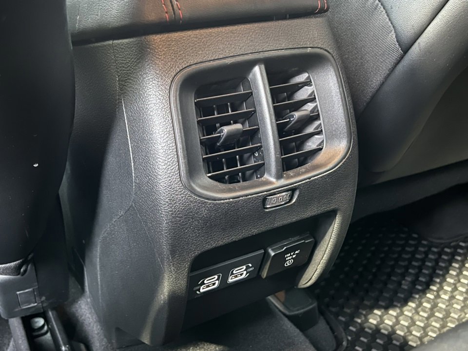 Used 2022 Jeep Cherokee Trailhawk w/ Comfort/Convenience Group image 39