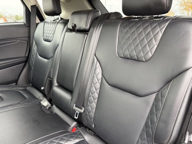 Certified 2023 Ford Edge Titanium image 19