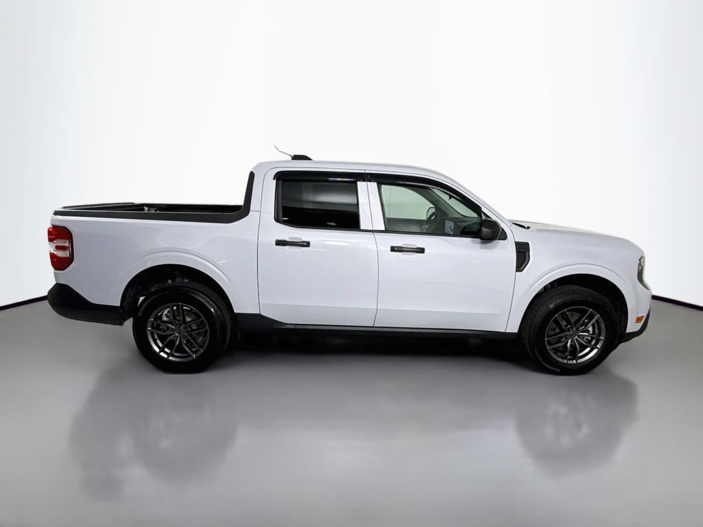 Certified 2025 Ford Maverick XL FWD image 8
