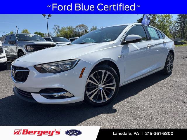 Used 2018 Buick Regal Essence w/ Sights and Sounds Package FWD image 1