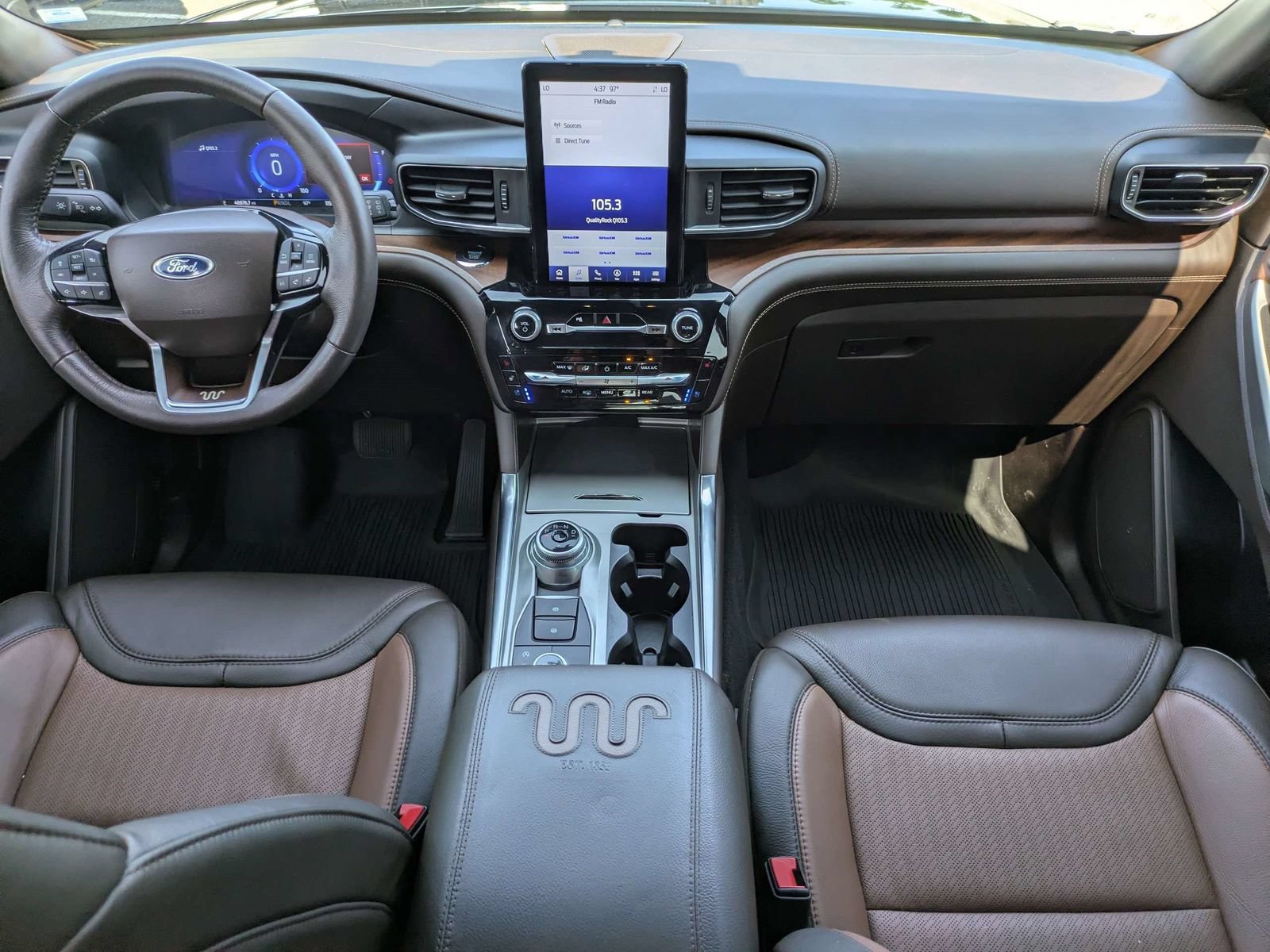 Certified 2023 Ford Explorer King Ranch w/ Technology Package AWD/4WD image 9