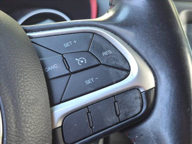 Used 2018 Jeep Compass Trailhawk AWD/4WD image 9