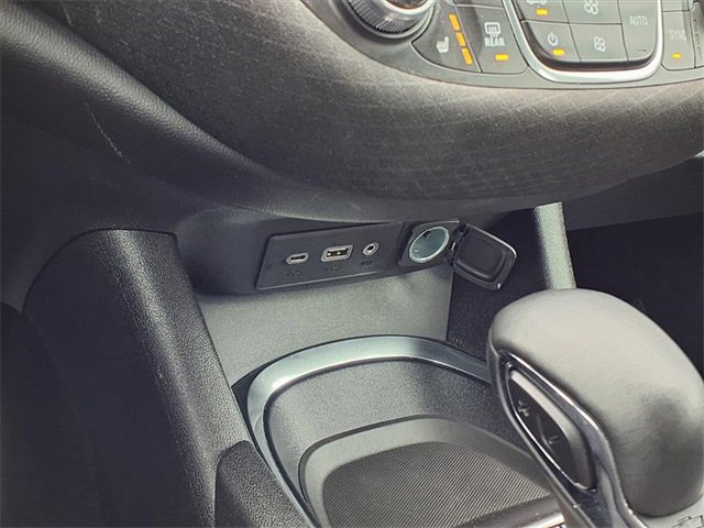 Used 2024 Chevrolet Malibu LT image 15