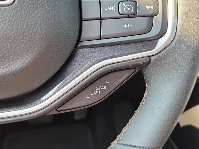 Used 2022 Jeep Wagoneer Series I AWD/4WD image 23