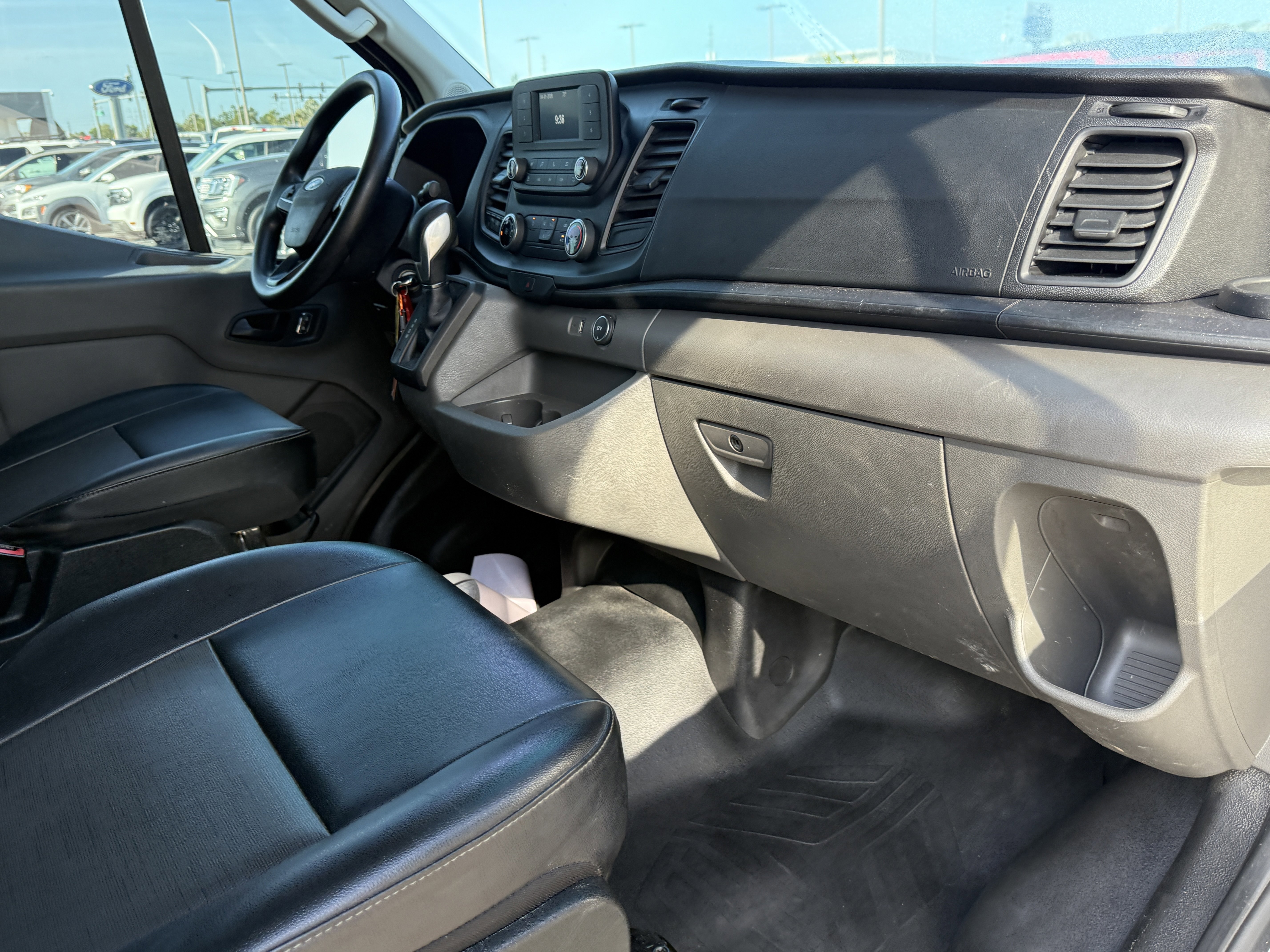 Certified 2022 Ford Transit 250 Medium Roof image 11