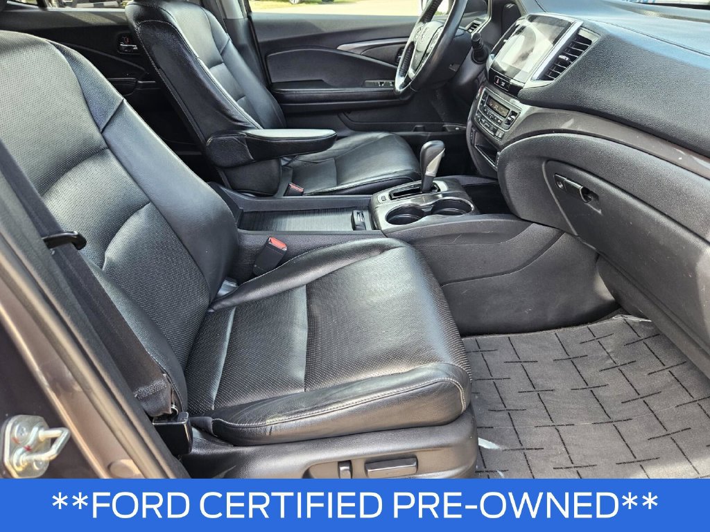 Used 2017 Honda Ridgeline RTL-T image 10