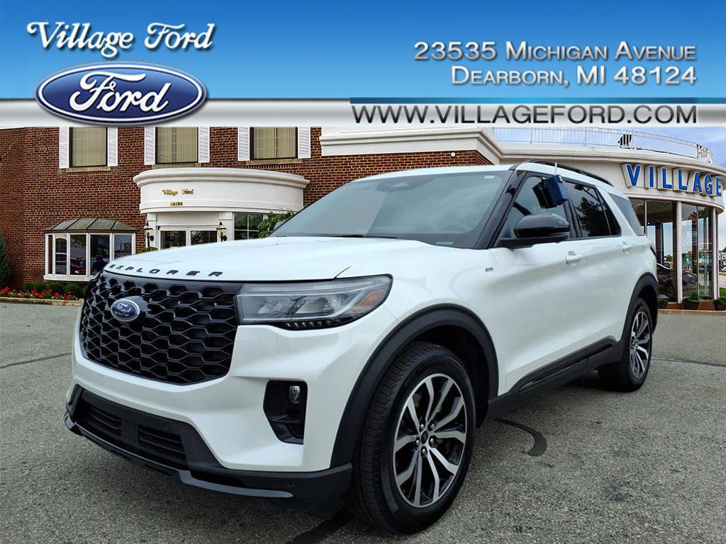 Certified 2025 Ford Explorer ST-Line image 5