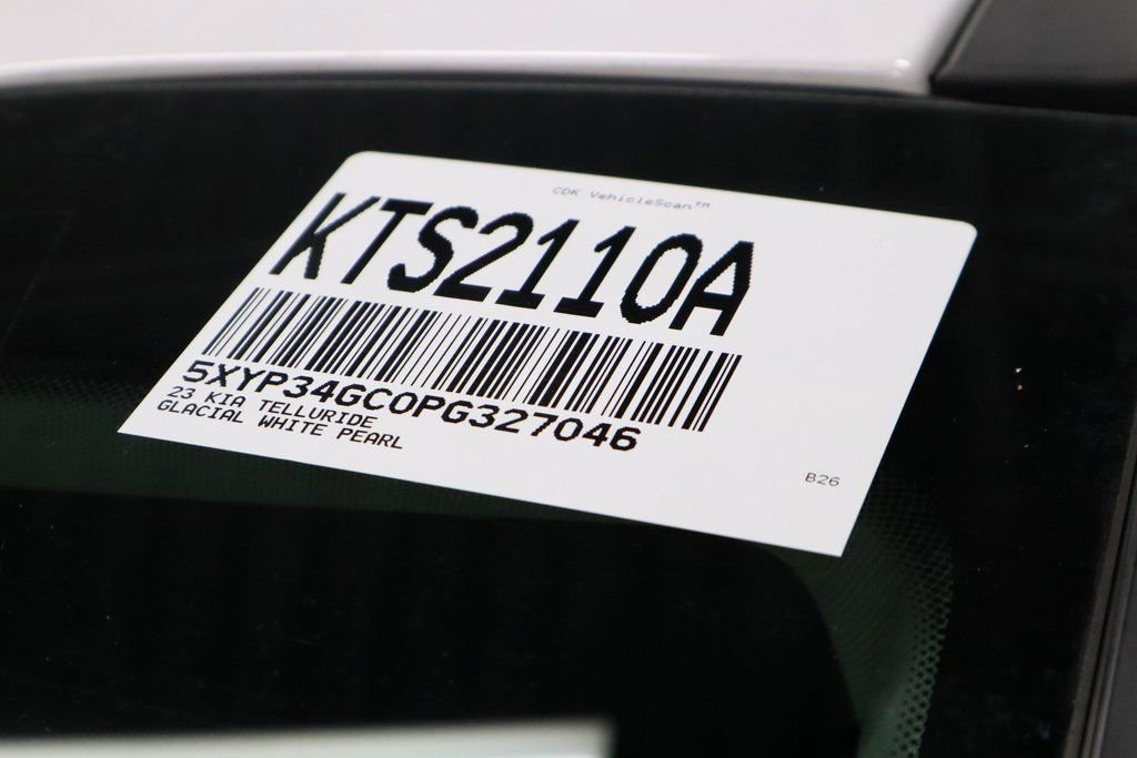 Used 2023 Kia Telluride EX w/ EX Captain's Chair Package image 37