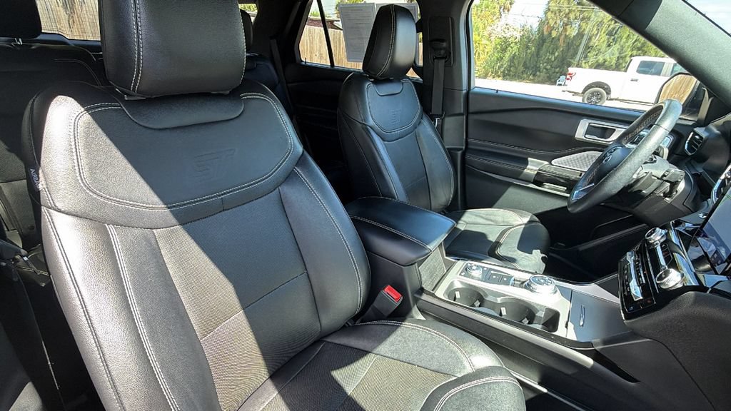 Certified 2023 Ford Explorer ST w/ Equipment Group 401A AWD/4WD image 31