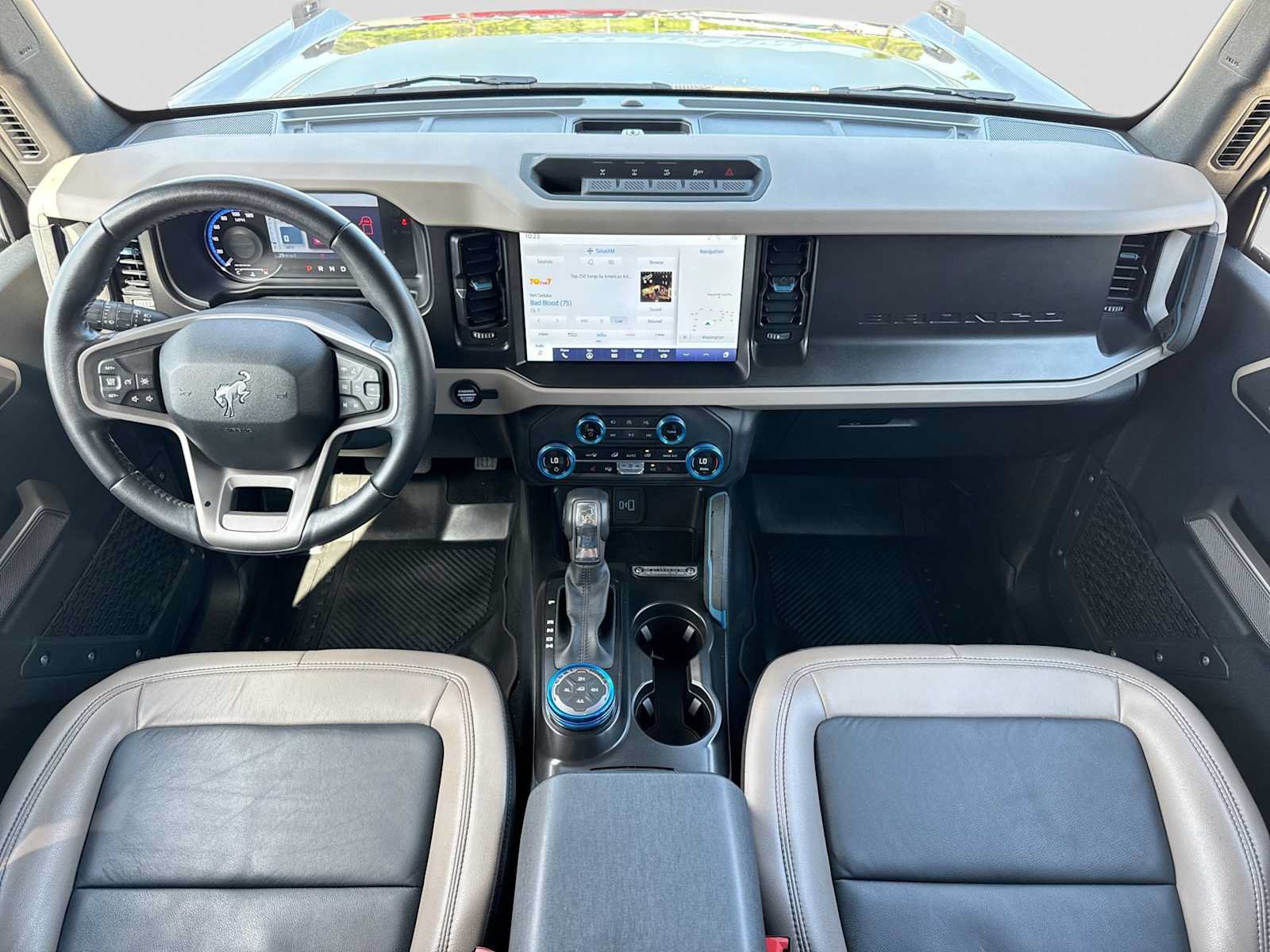 Certified 2023 Ford Bronco Wildtrak AWD/4WD image 15