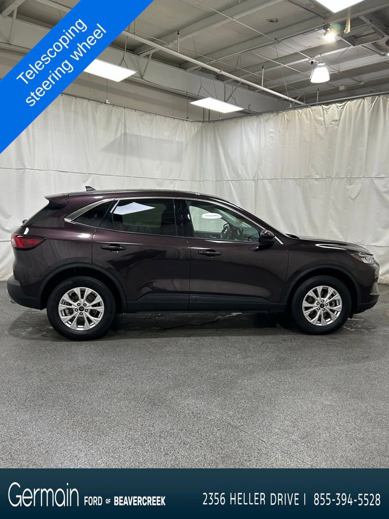Certified 2023 Ford Escape Active w/ Tech Pack #2 image 9