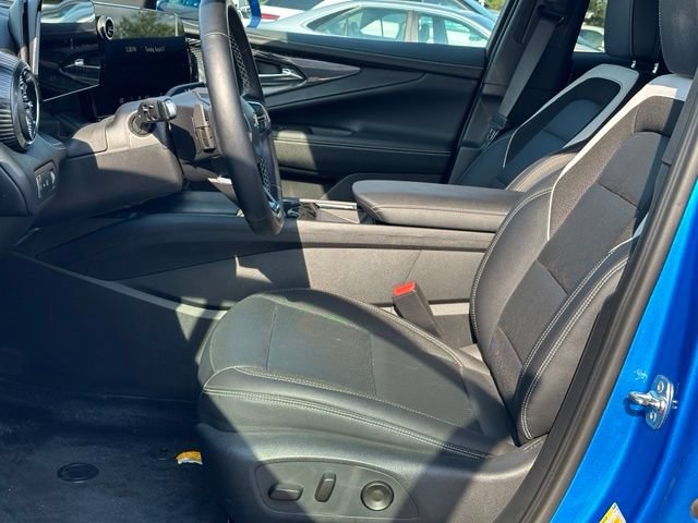 Used 2024 Chevrolet Blazer EV LT AWD/4WD image 17
