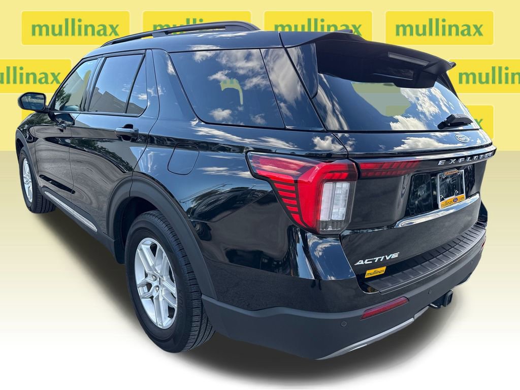 Certified 2025 Ford Explorer Active w/ Active Comfort Package image 9