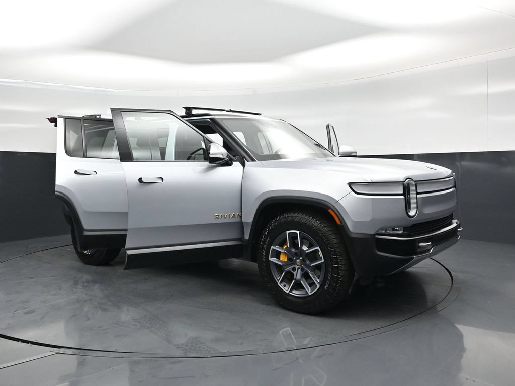 Used 2023 Rivian R1S Adventure Quad AWD/4WD image 34