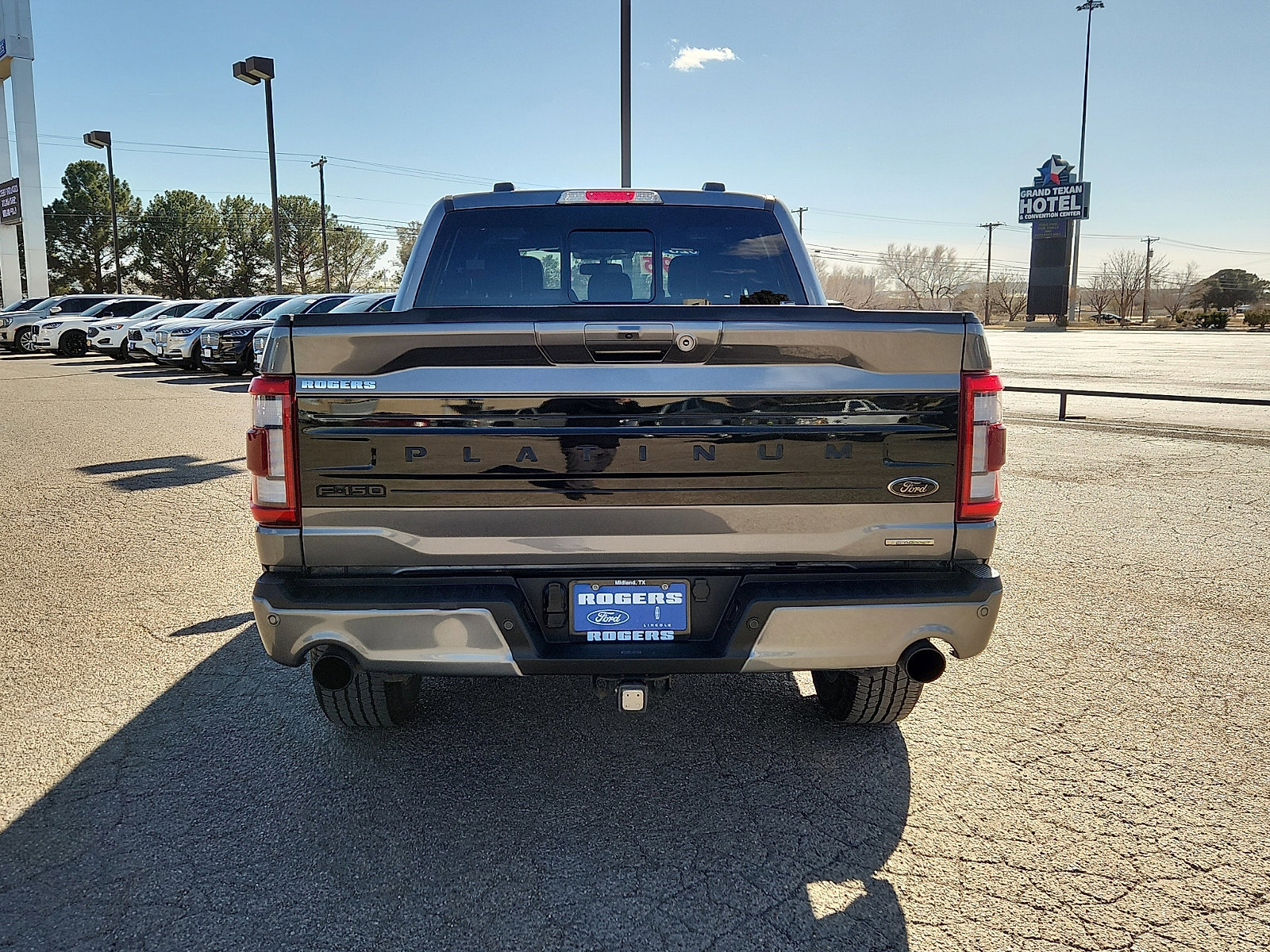 Certified 2023 Ford F150 Platinum w/ Equipment Group 701A High image 4