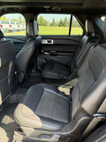 Certified 2023 Ford Explorer ST-Line w/ Class IV Trailer Tow Package image 17