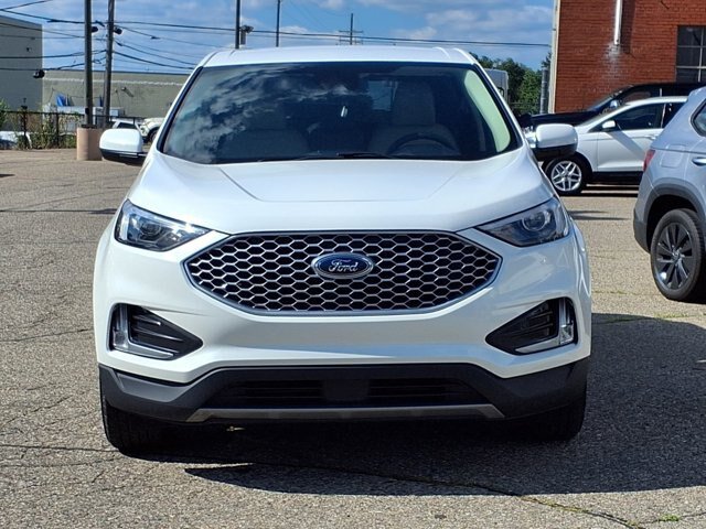 Certified 2023 Ford Edge SEL w/ Convenience Package AWD/4WD image 26