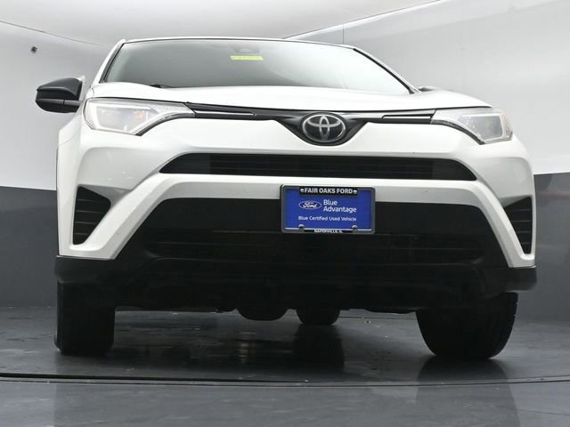 Used 2018 Toyota RAV4 LE w/ All Weather Liner Package AWD/4WD image 49