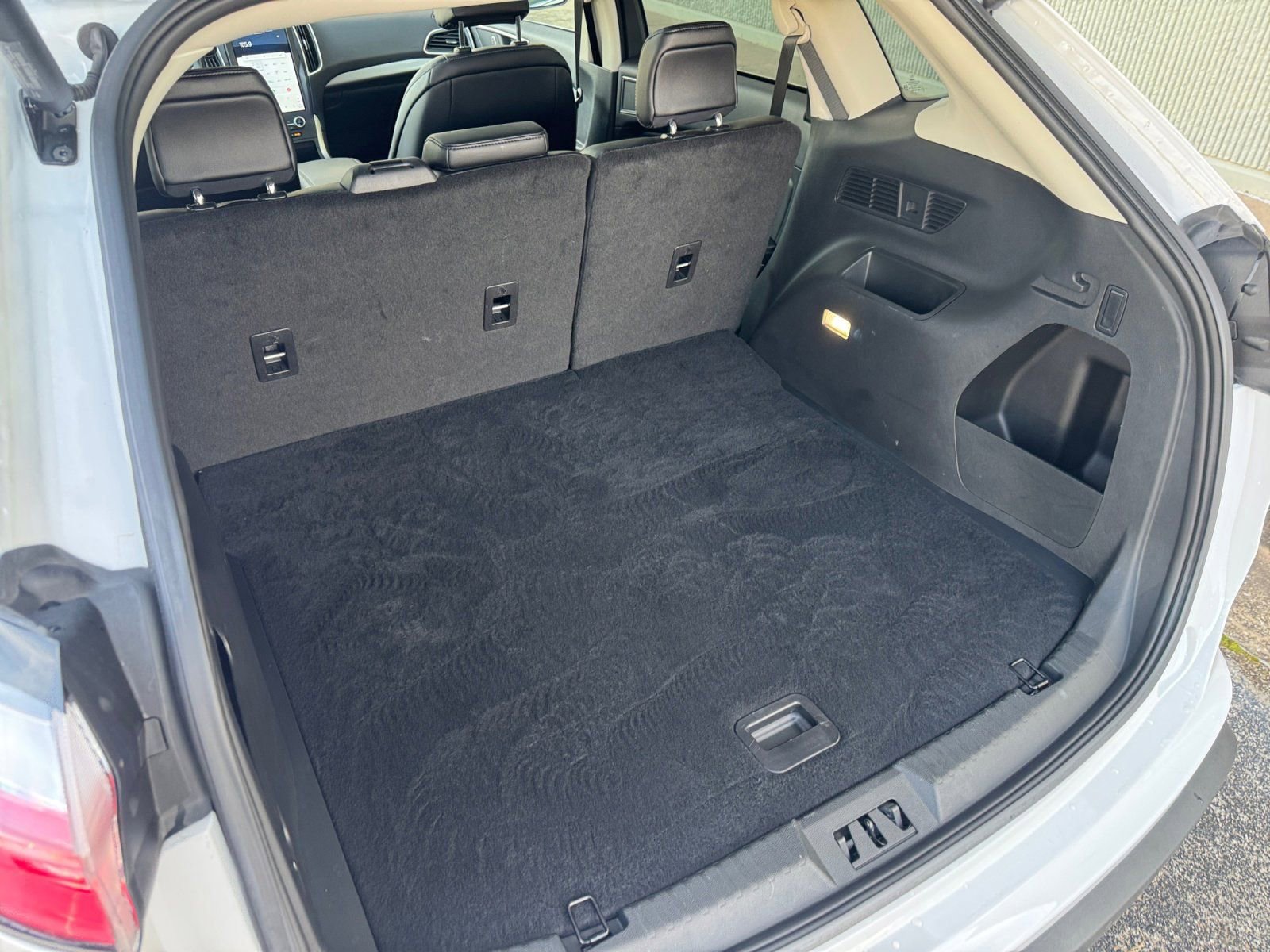 Certified 2024 Ford Edge SEL w/ Convenience Package image 16