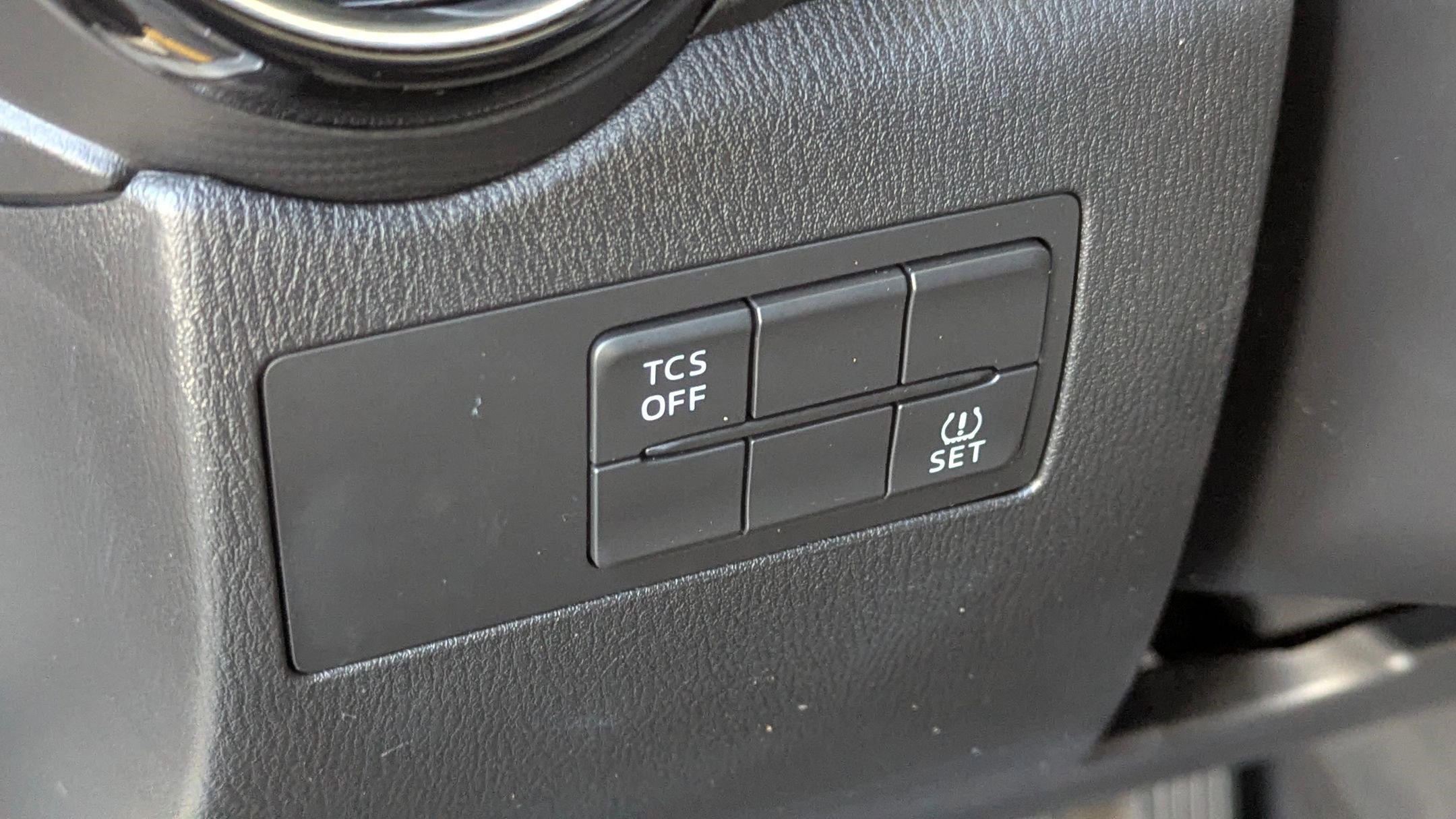 Used 2018 MAZDA CX-3 Grand Touring image 18