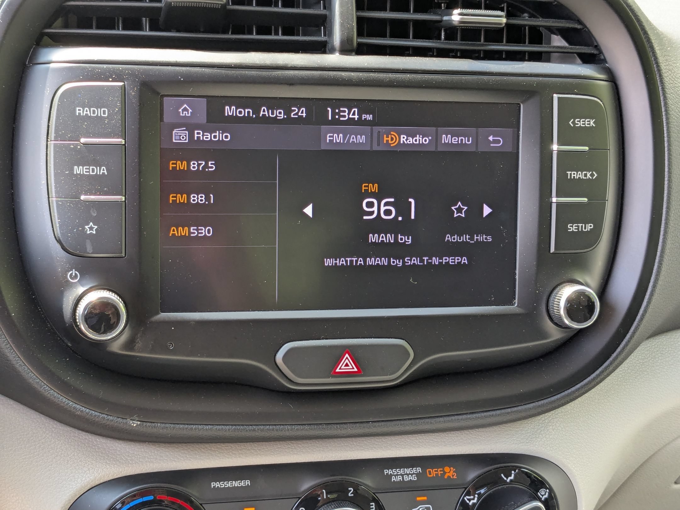 Used 2022 Kia Soul LX FWD image 18