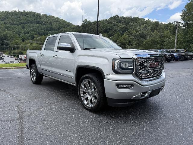 Used 2018 GMC Sierra 1500 Denali w/ Denali Ultimate Package AWD/4WD image 3