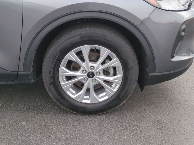 Certified 2024 Ford Escape Active w/ Cold Weather Package image 21