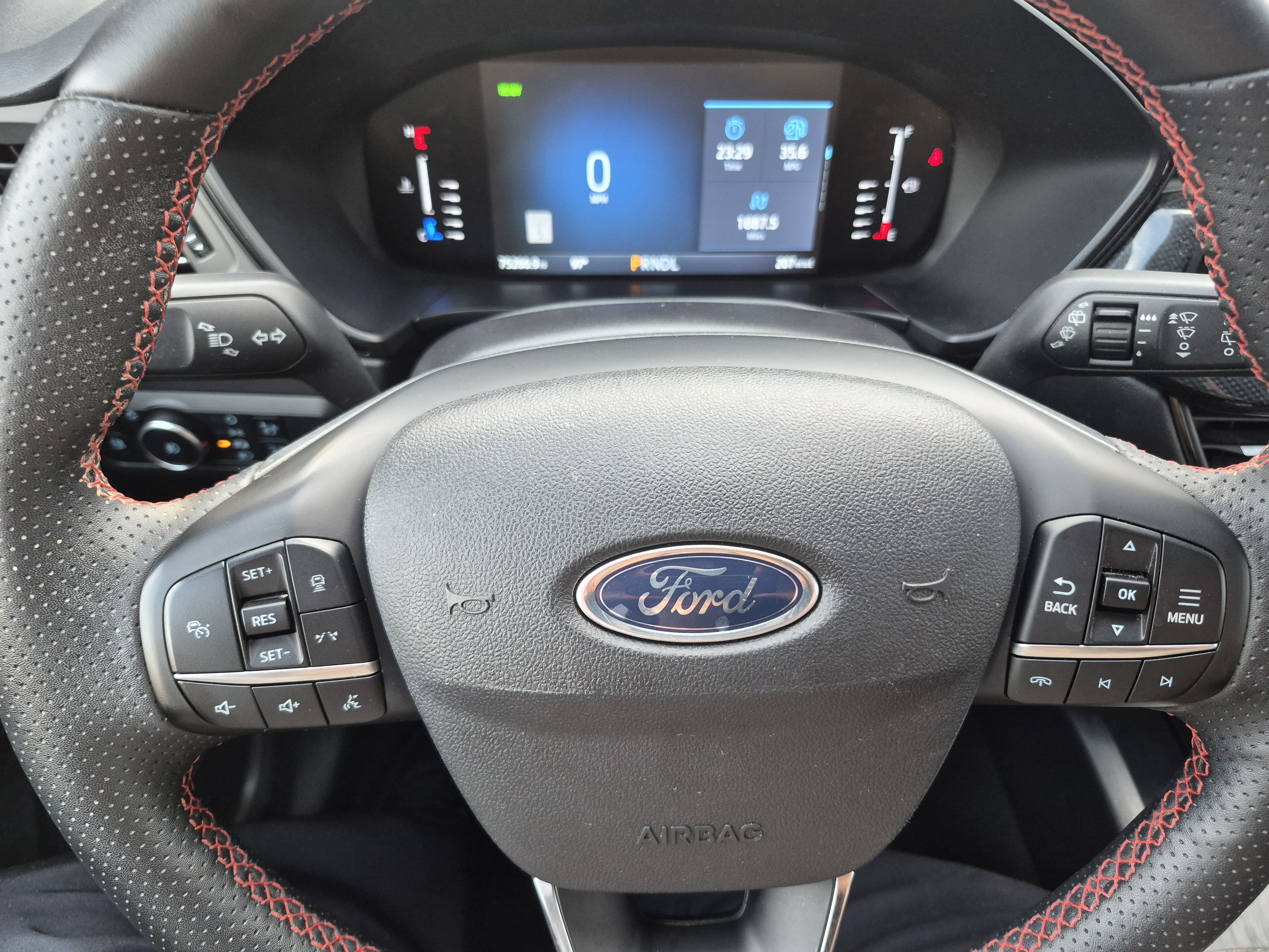 Certified 2024 Ford Escape ST-Line Select w/ Tech Pack #1 AWD/4WD image 27