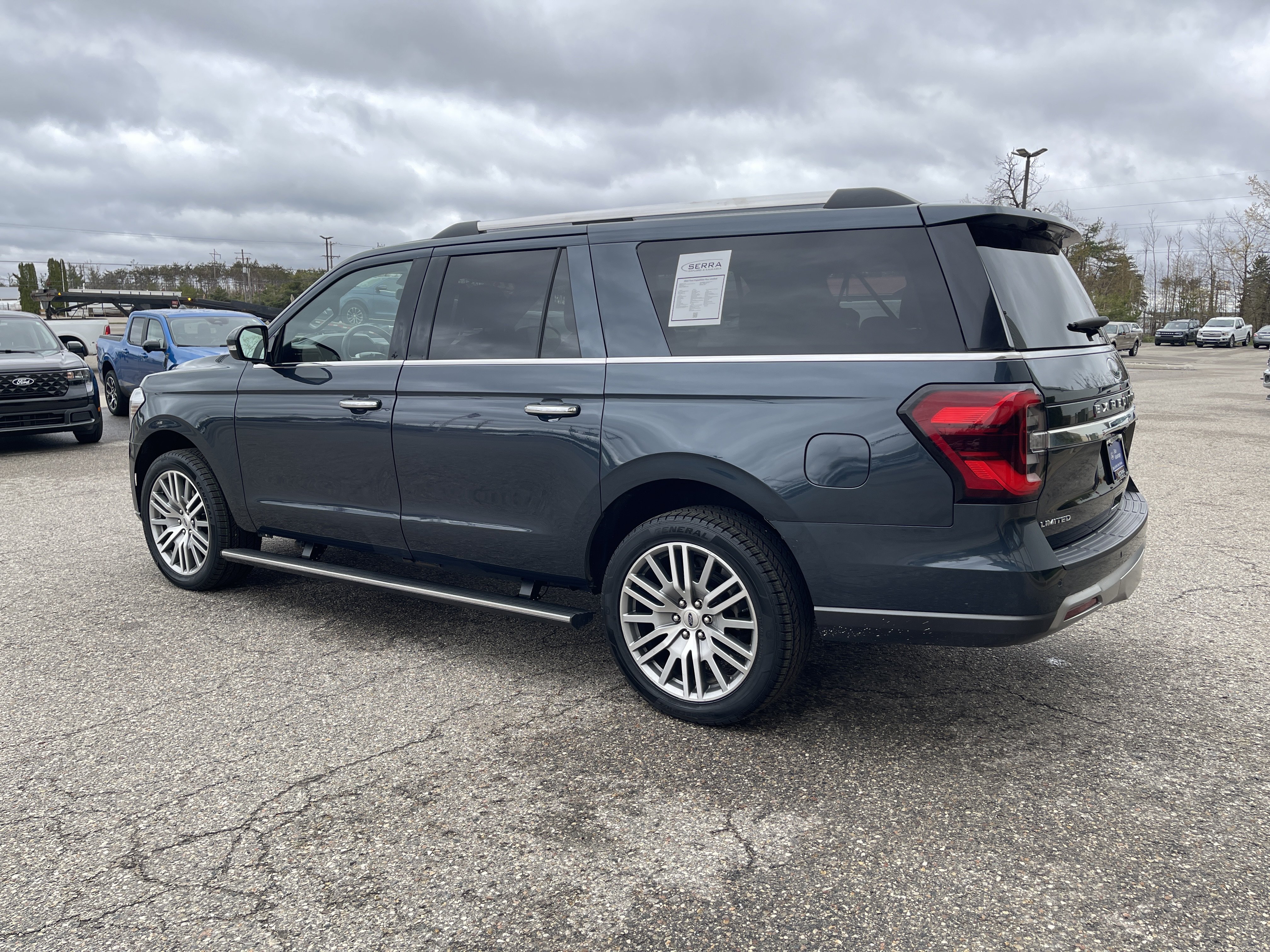 Certified 2022 Ford Expedition Max Limited AWD/4WD image 5