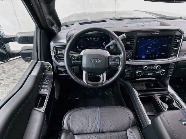 Certified 2025 Ford F350 Platinum AWD/4WD image 23