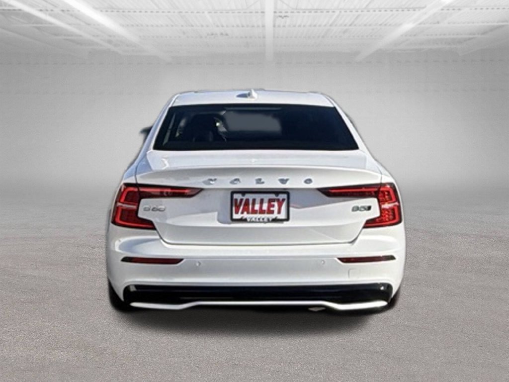 Used 2024 Volvo S60 B5 Plus AWD/4WD image 10