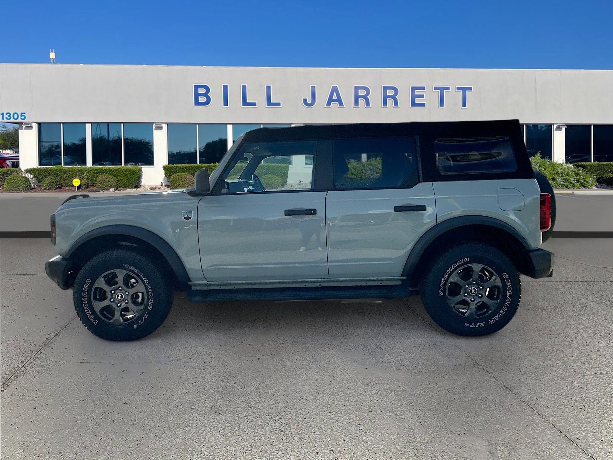 Certified 2021 Ford Bronco Big Bend image 2