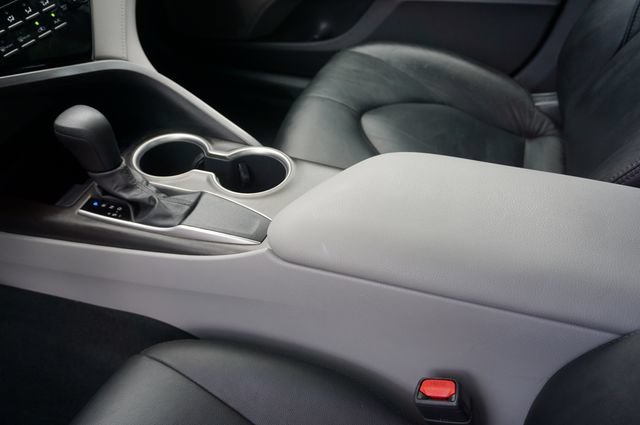 Used 2021 Toyota Camry LE FWD image 23