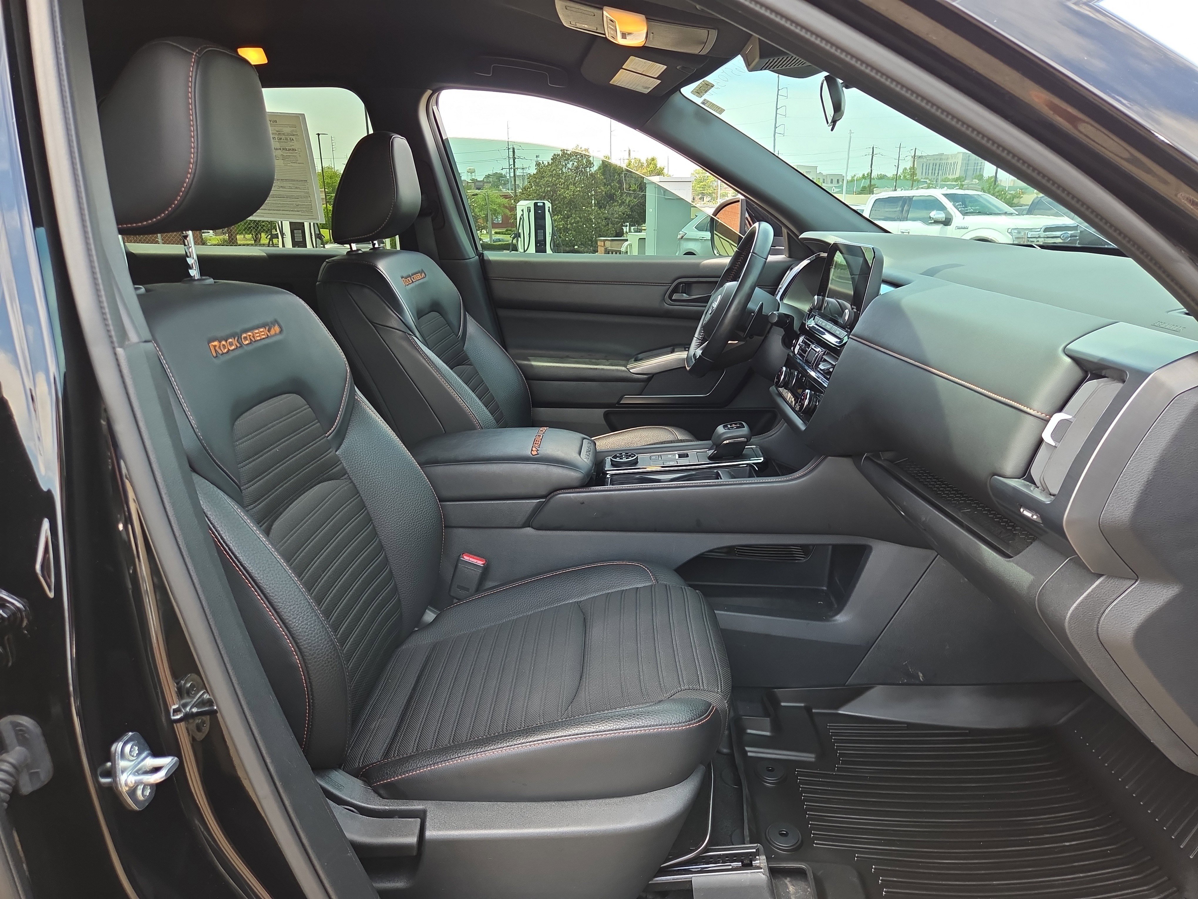 Used 2024 Nissan Pathfinder Rock Creek AWD/4WD image 17