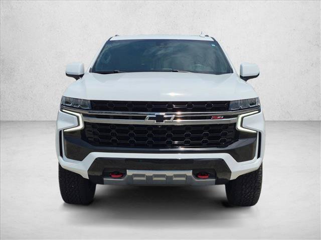 Used 2022 Chevrolet Tahoe Z71 w/ Luxury Package AWD/4WD image 2