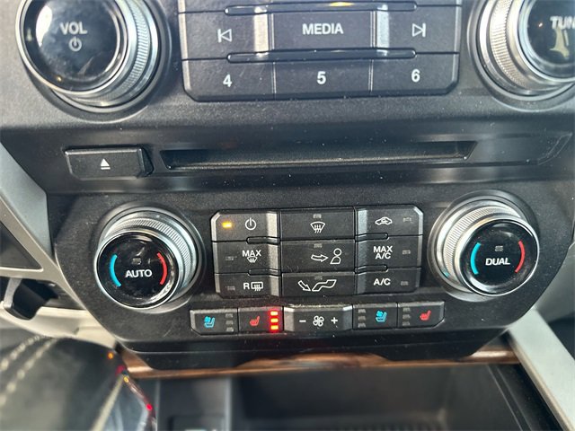 Certified 2018 Ford F150 Lariat w/ Equipment Group 502A Luxury image 20