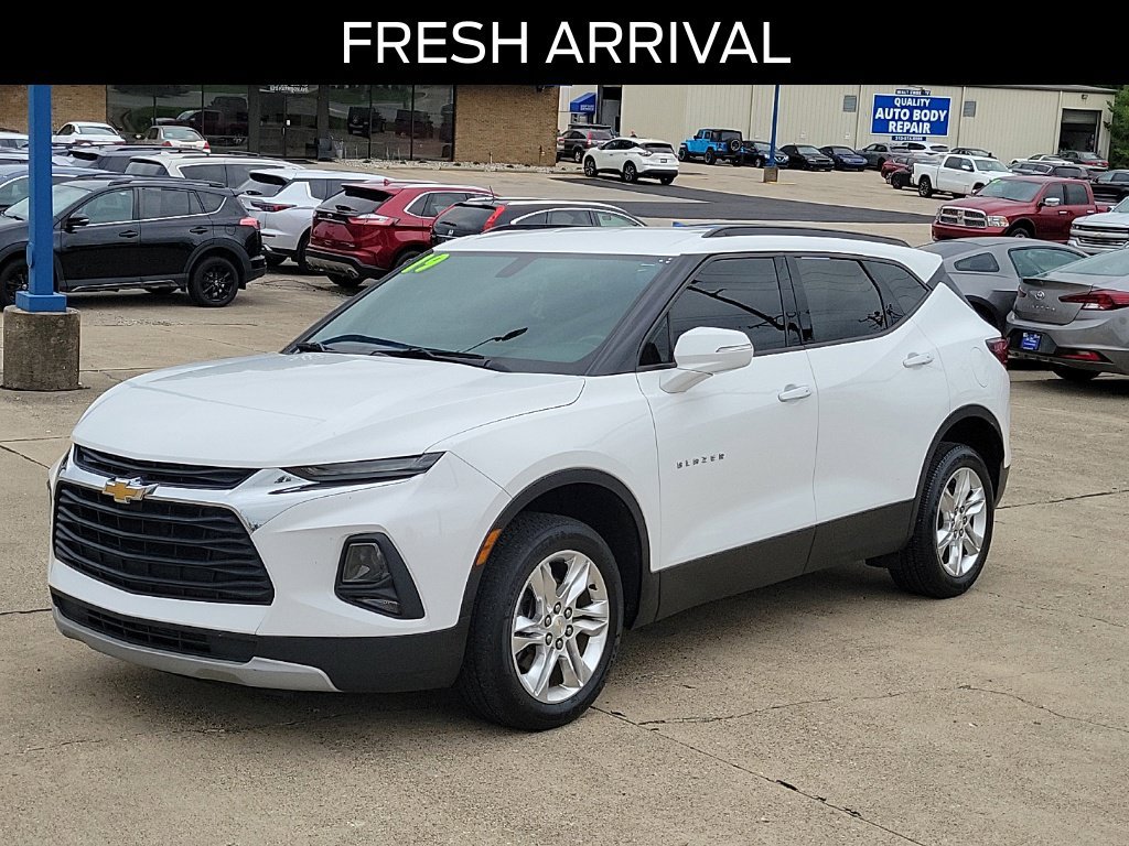 Used 2019 Chevrolet Blazer LT FWD image 2