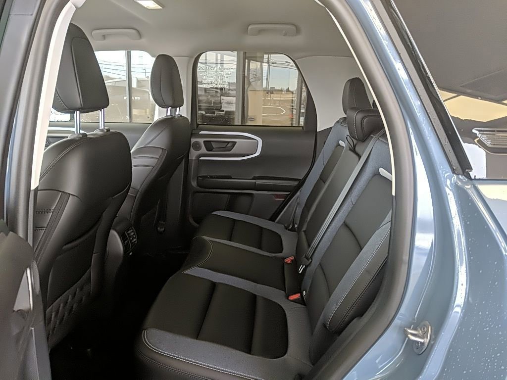 Certified 2025 Ford Bronco Sport Outer Banks w/ Outer Banks Tech Package+ image 12