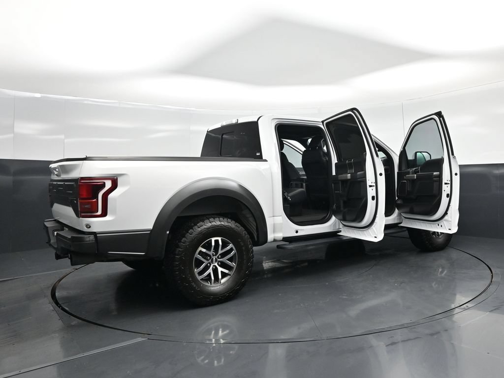 Certified 2018 Ford F150 Raptor w/ Equipment Group 802A Luxury AWD/4WD image 5