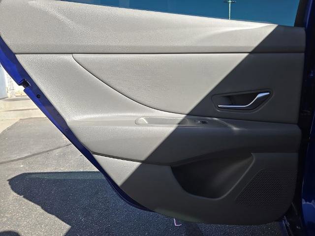 Used 2025 Hyundai Elantra Sport FWD image 36
